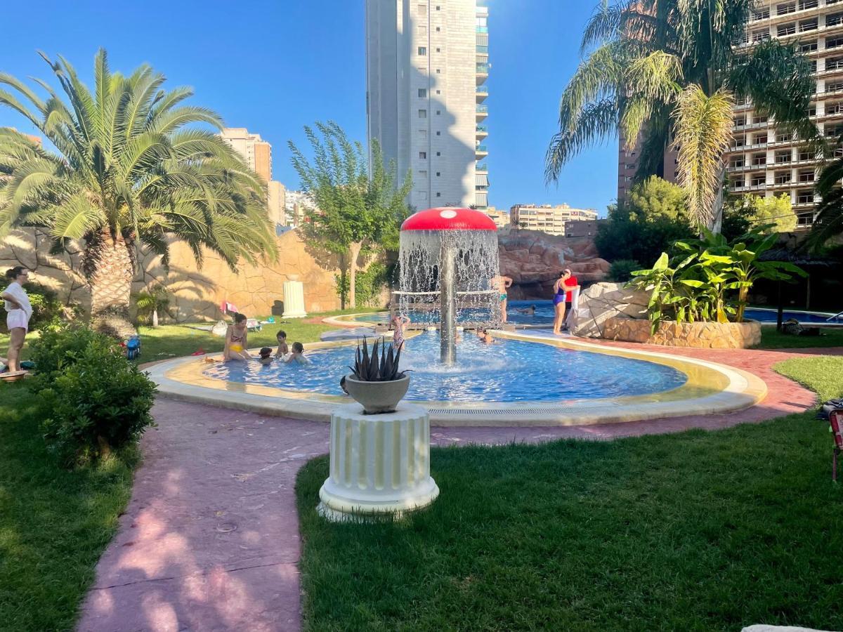 Traveler'S Beach Apartment With Sea View, Free Coffee & Parking Benidorm Kültér fotó